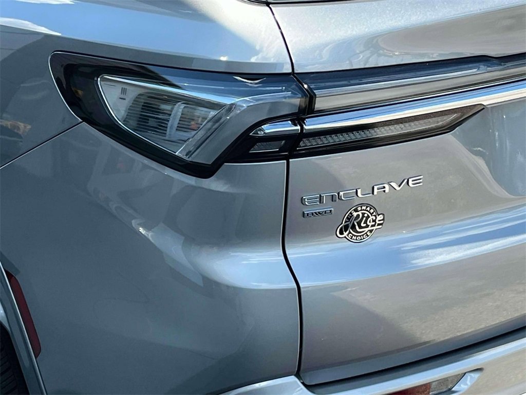 2025 Buick Enclave Avenir photo 10