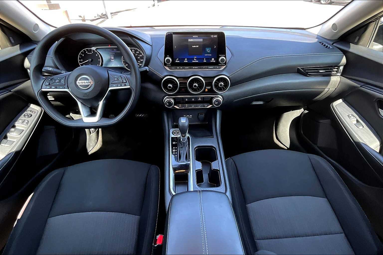 2023 Nissan Sentra SV photo 14
