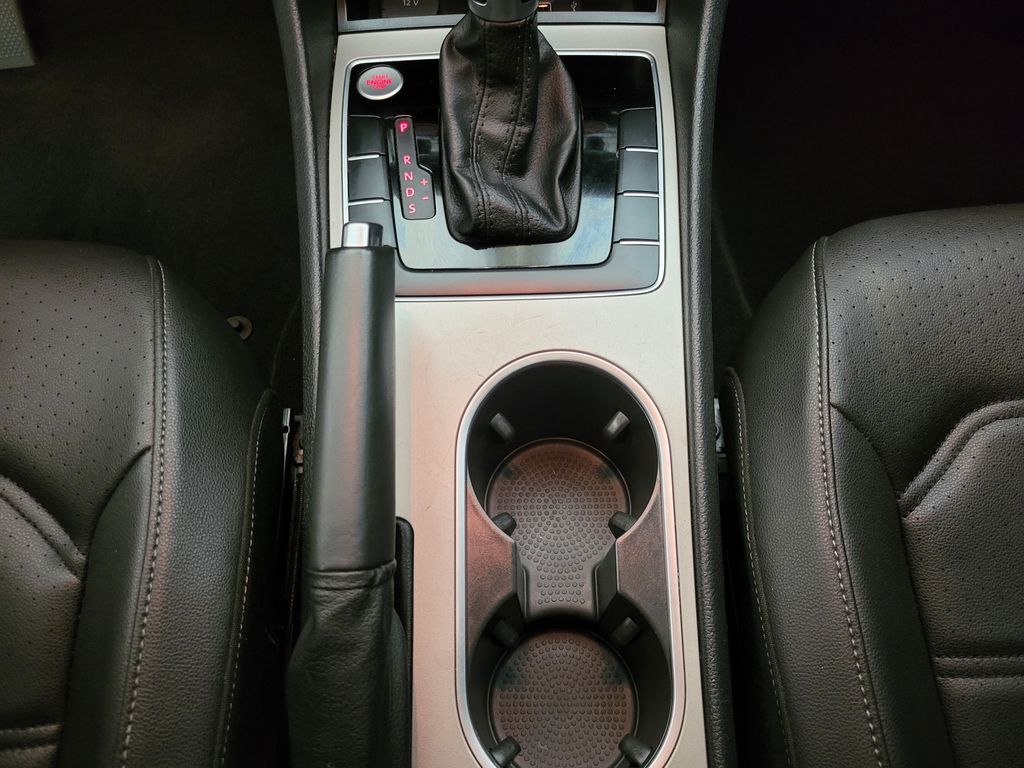 2020 Volkswagen Passat 2.0T R-Line photo 31