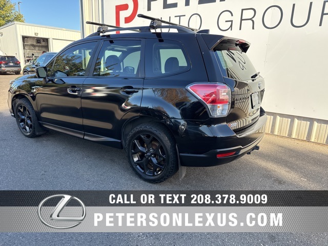 2018 Subaru Forester 2.5i Premium photo 3