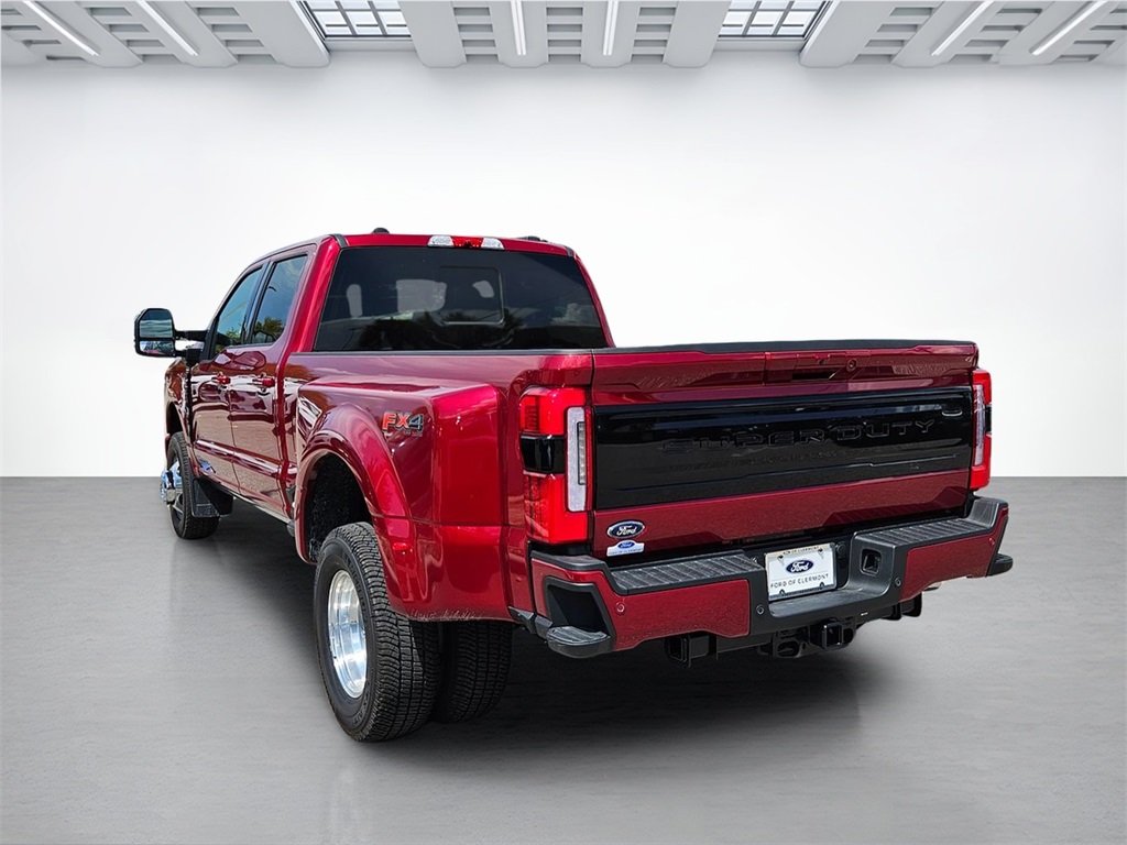 2025 Ford F-350 Platinum photo 7