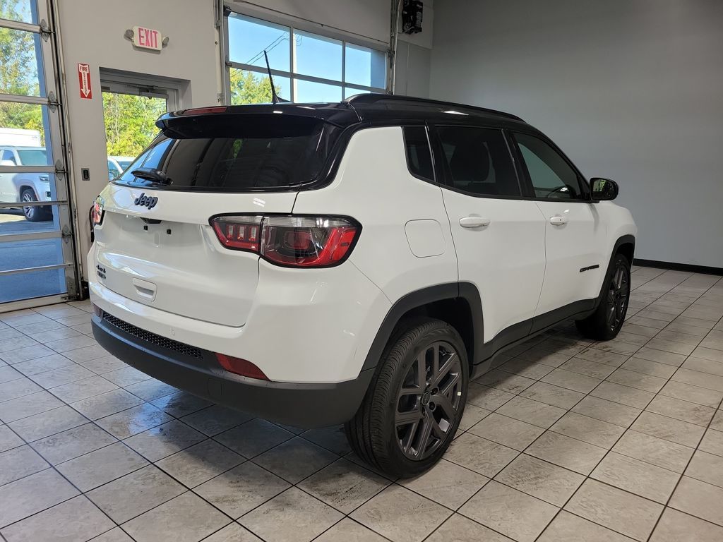 2026 Jeep Compass Limited Altitude photo 4