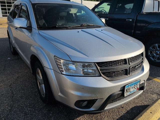 Used 2012 Dodge Journey SXT with VIN 3C4PDDBG2CT350032 for sale in Apple Valley, Minnesota