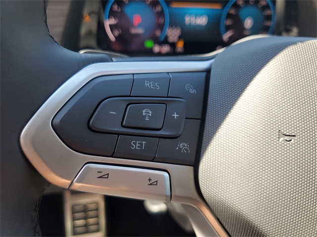 2025 Volkswagen Atlas SEL Premium R-Line photo 20
