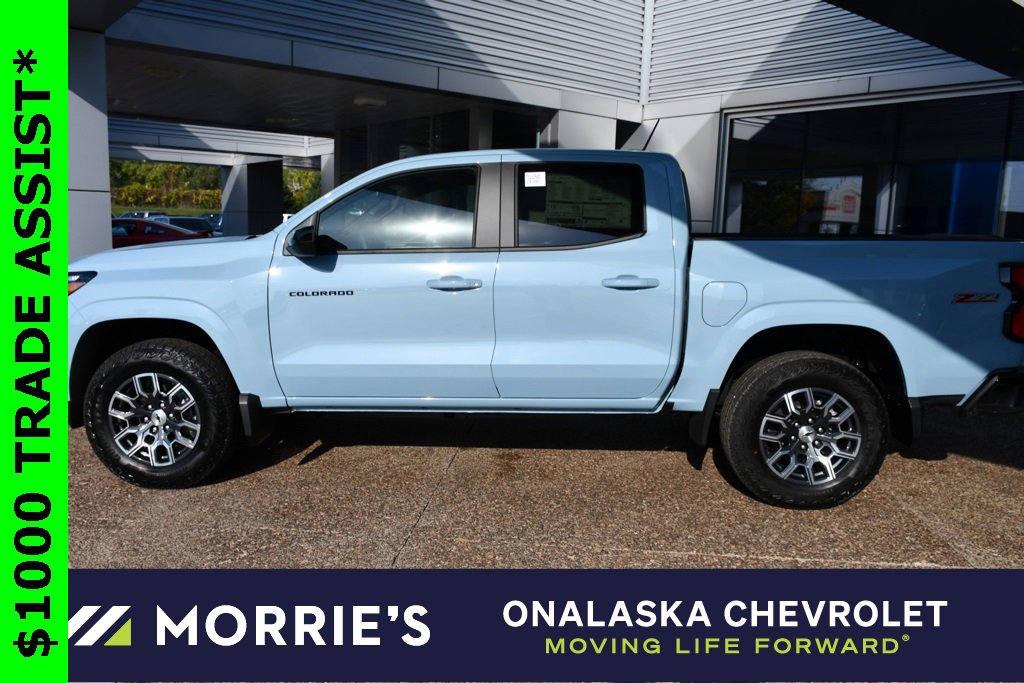 2026 Chevrolet Colorado Z71 photo 3