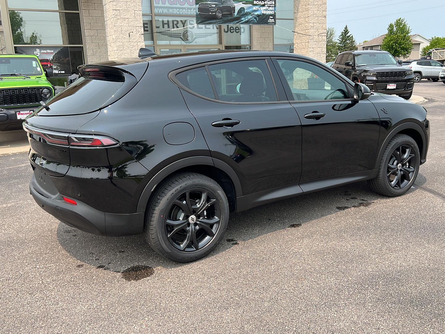2025 Dodge Hornet GT photo 5