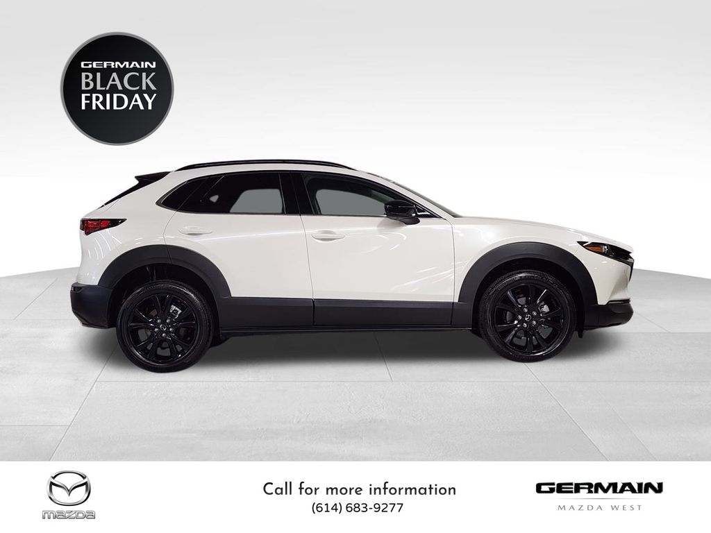 2025 Mazda CX-30 Premium Plus photo 4