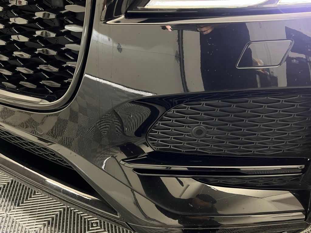 2022 Jaguar F-PACE P250 S photo 5