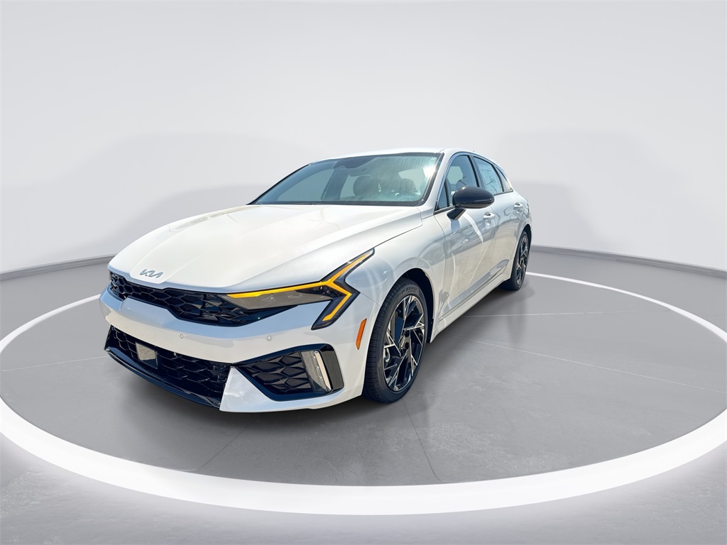2026 Kia K5 GT-Line photo 4