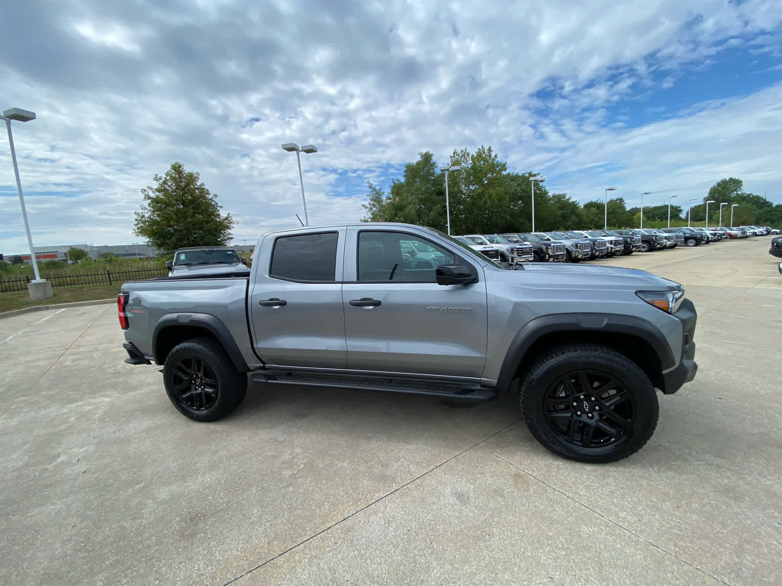 2023 Chevrolet Colorado Trail Boss photo 5