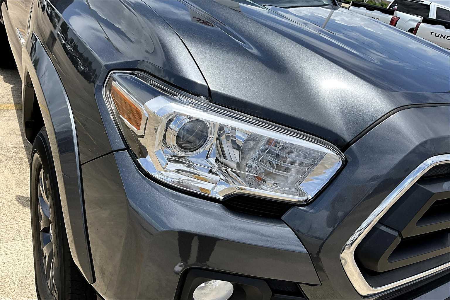 2023 Toyota Tacoma SR5 Double Cab V6 photo 27