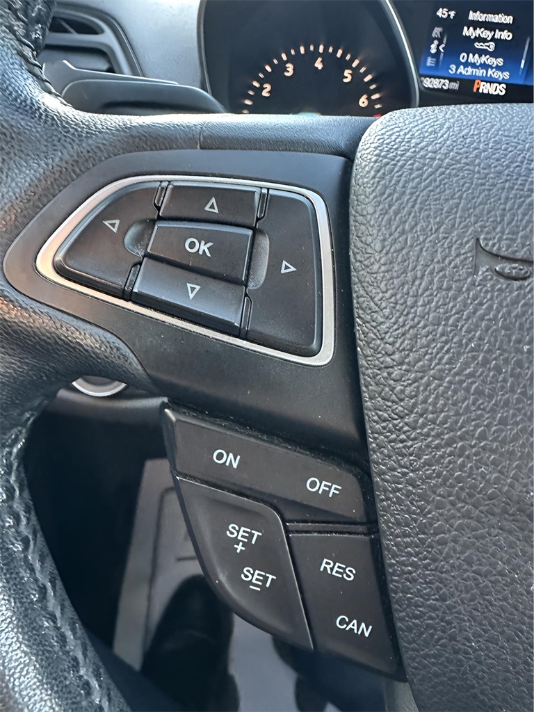 2019 Ford Escape SEL photo 20