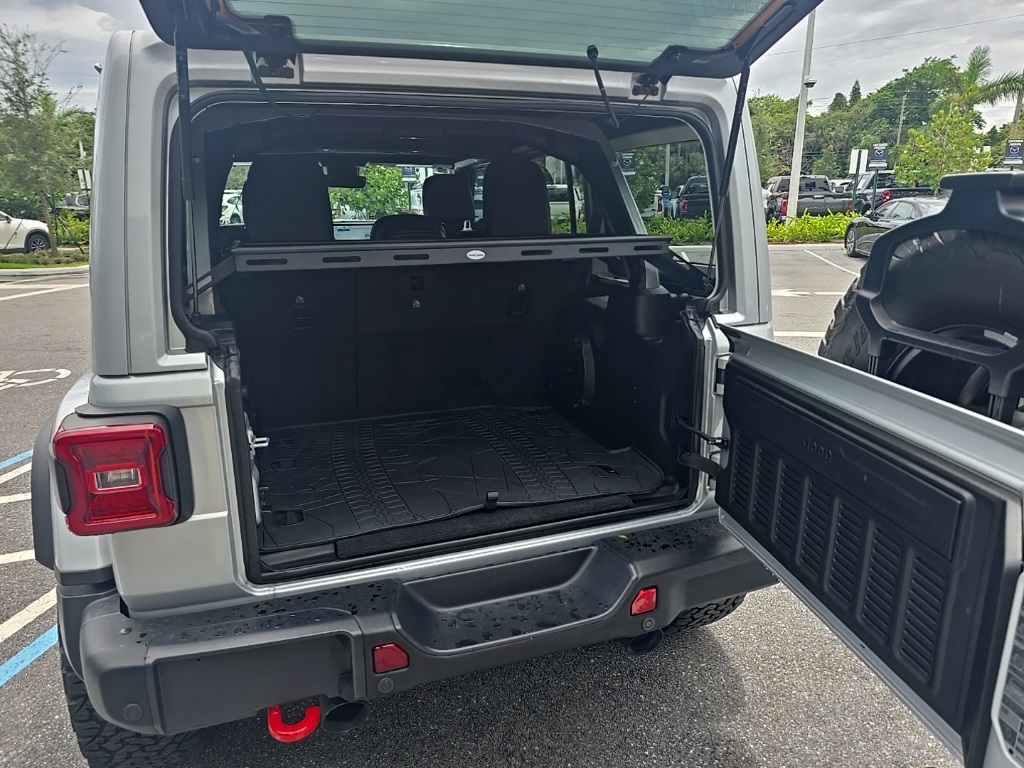 2024 Jeep Wrangler Rubicon X photo 37
