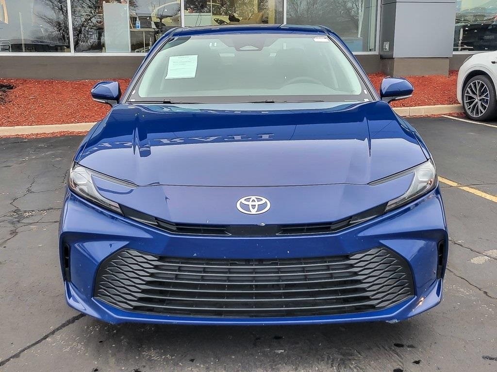 2025 Toyota Camry XLE photo 4