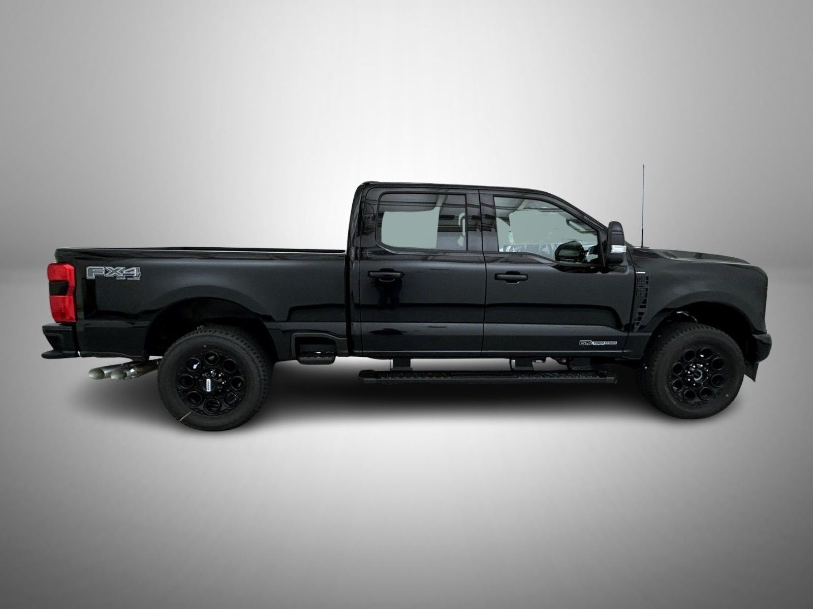 2025 Ford F-250 photo 4