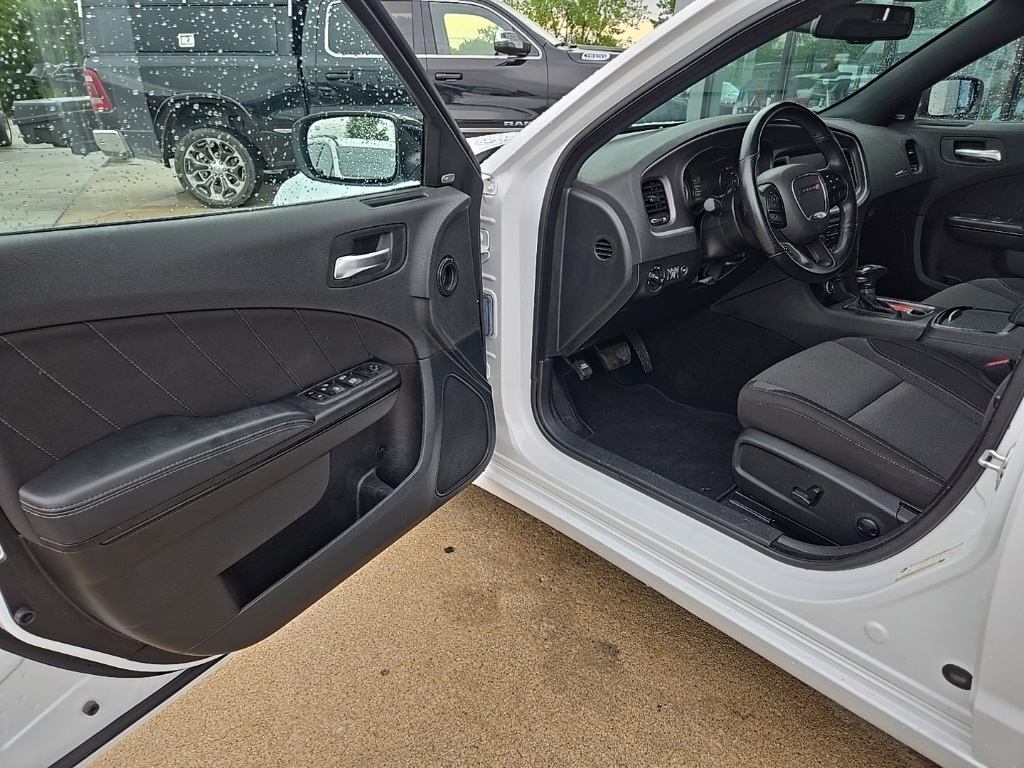 2022 Dodge Charger SXT photo 27