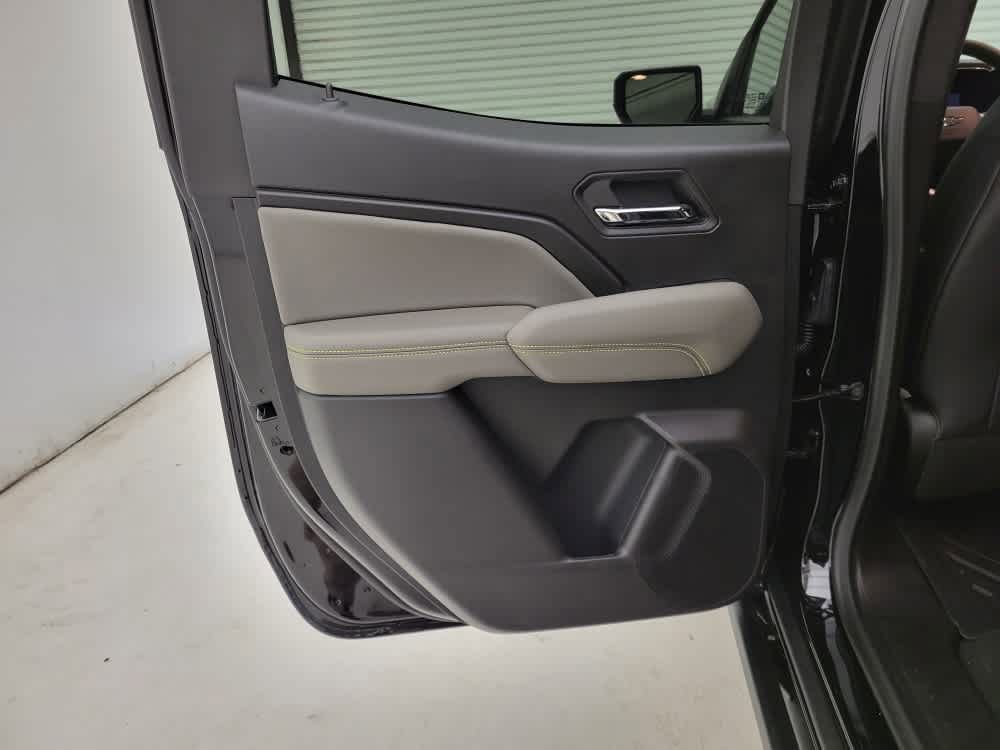 2026 Chevrolet Colorado ZR2 photo 39