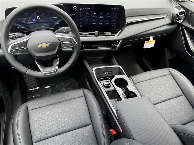 2026 Chevrolet Equinox LT photo 32