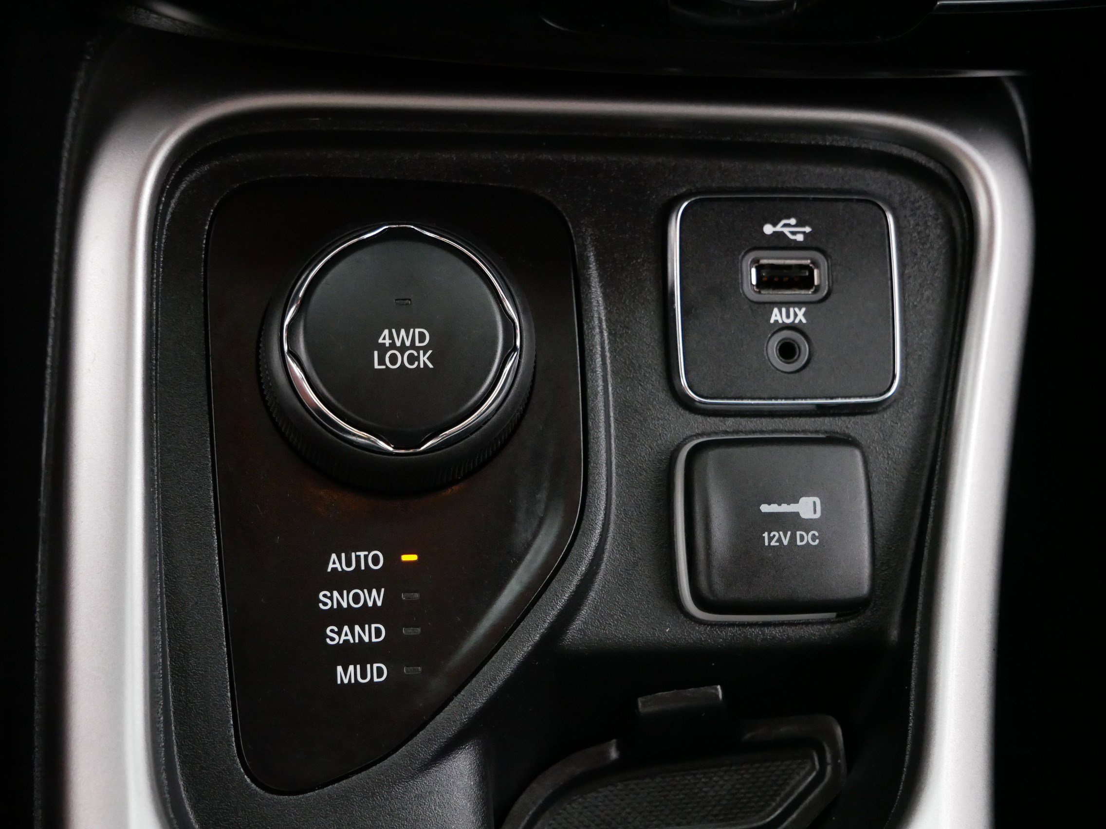 2018 Jeep Compass Latitude photo 23