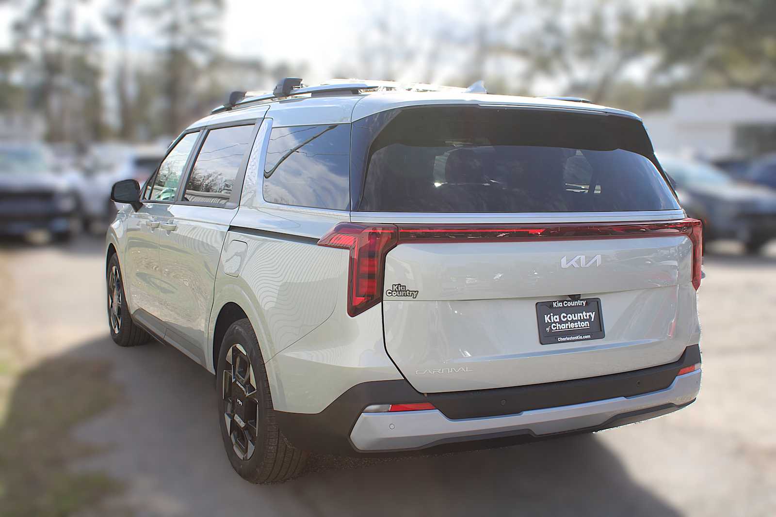 2025 Kia Carnival EX photo 12