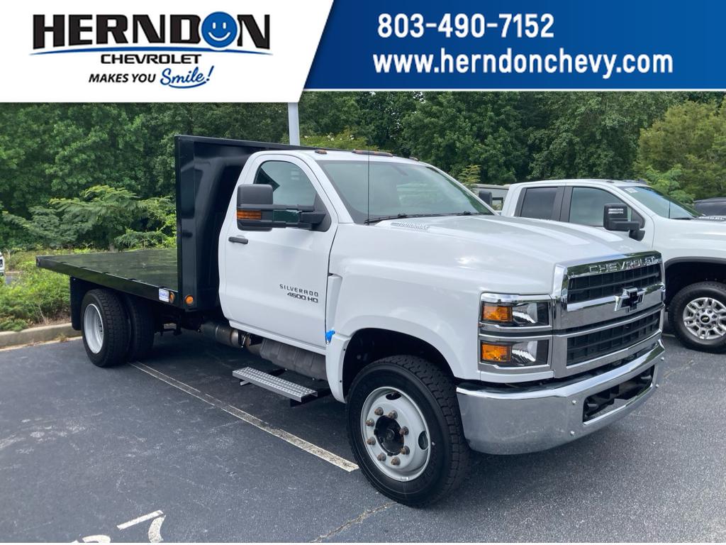 2024 Chevrolet Silverado 4500 Medium Duty Chassis Cab Work Truck's photo