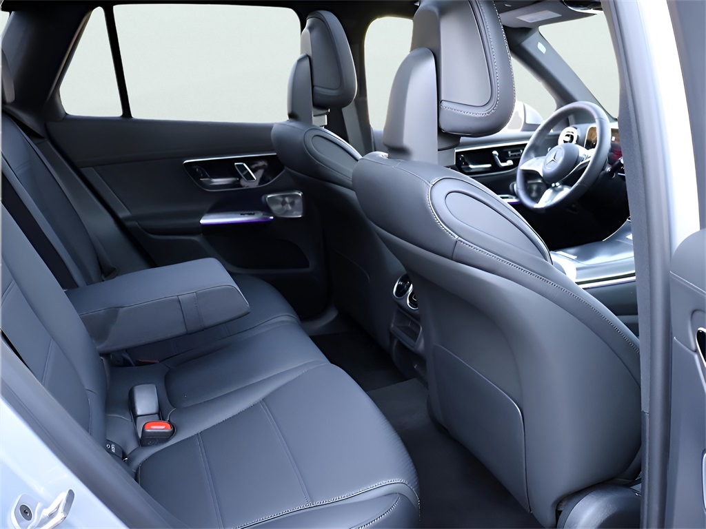 2025 Mercedes Benz GLC 300 4MATIC photo 12