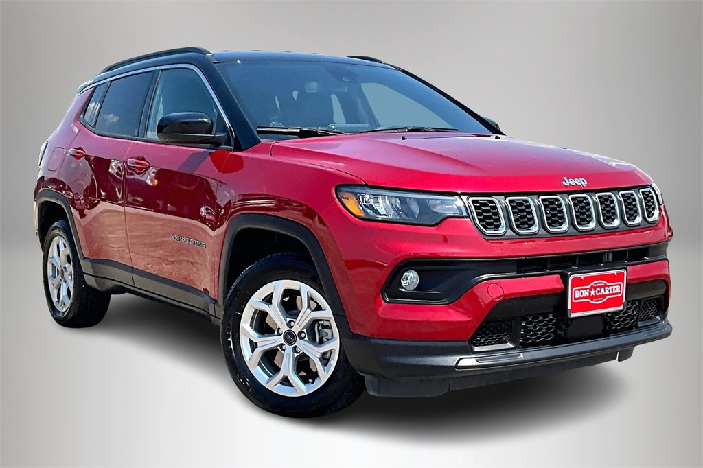 2025 Jeep Compass Latitude's photo