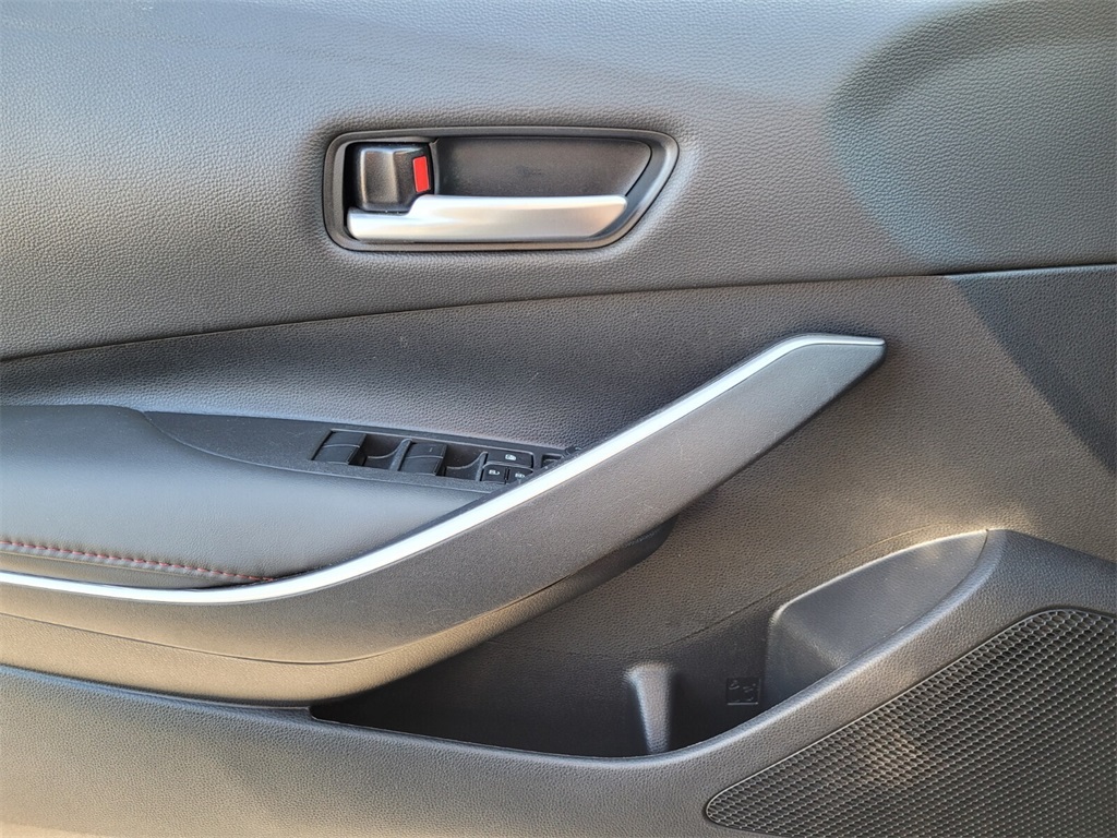 2024 Toyota Corolla SE photo 19
