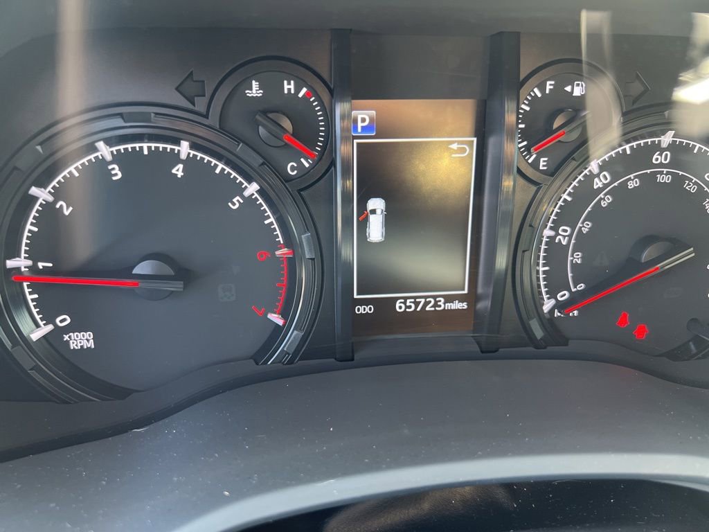 2022 Toyota 4Runner SR5 photo 15