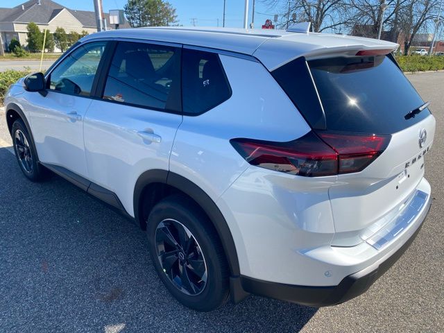 2026 Nissan Rogue SV photo 5