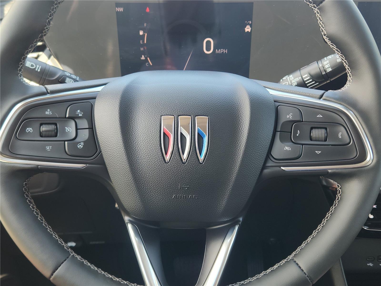 2024 Buick Encore GX Avenir photo 16