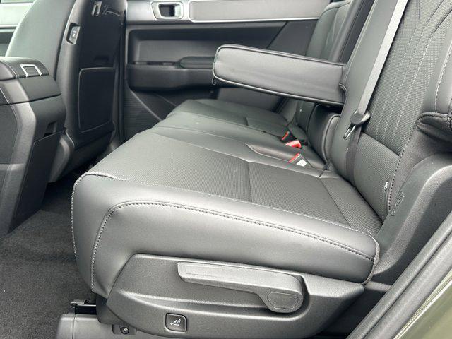 2026 Hyundai Santa Fe SEL photo 15