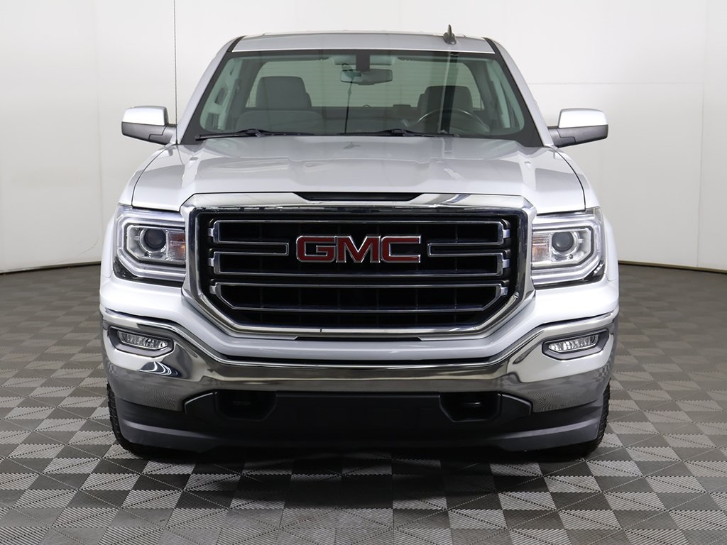 2017 Gmc Sierra 1500 SLE photo 3