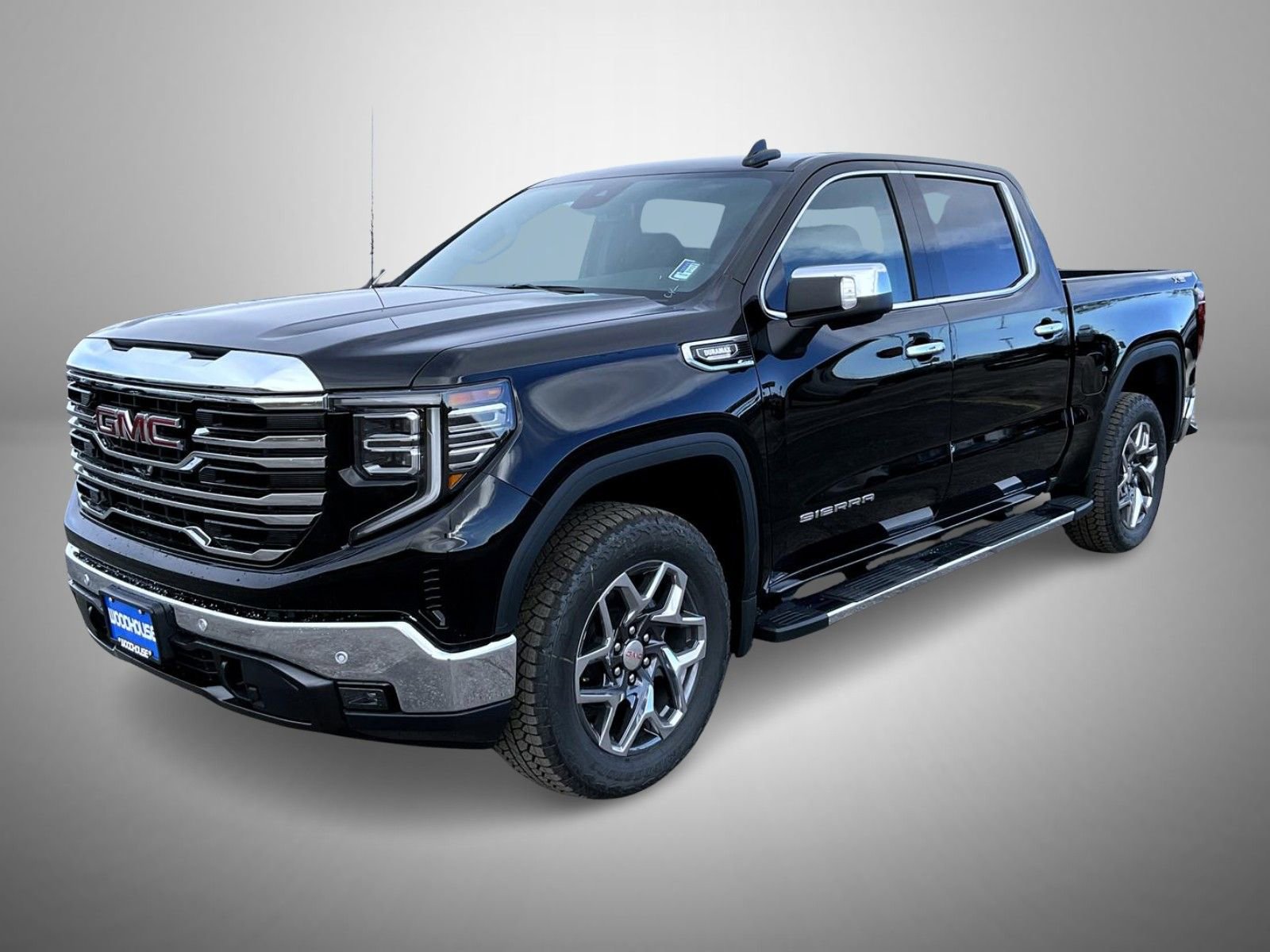 2026 GMC Sierra 1500 SLT's photo