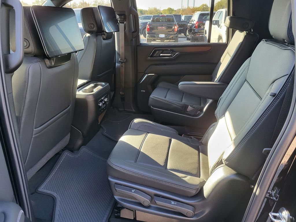 2026 Gmc Yukon XL Denali photo 4