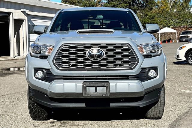 2021 Toyota Tacoma TRD Sport 4x4 photo 3