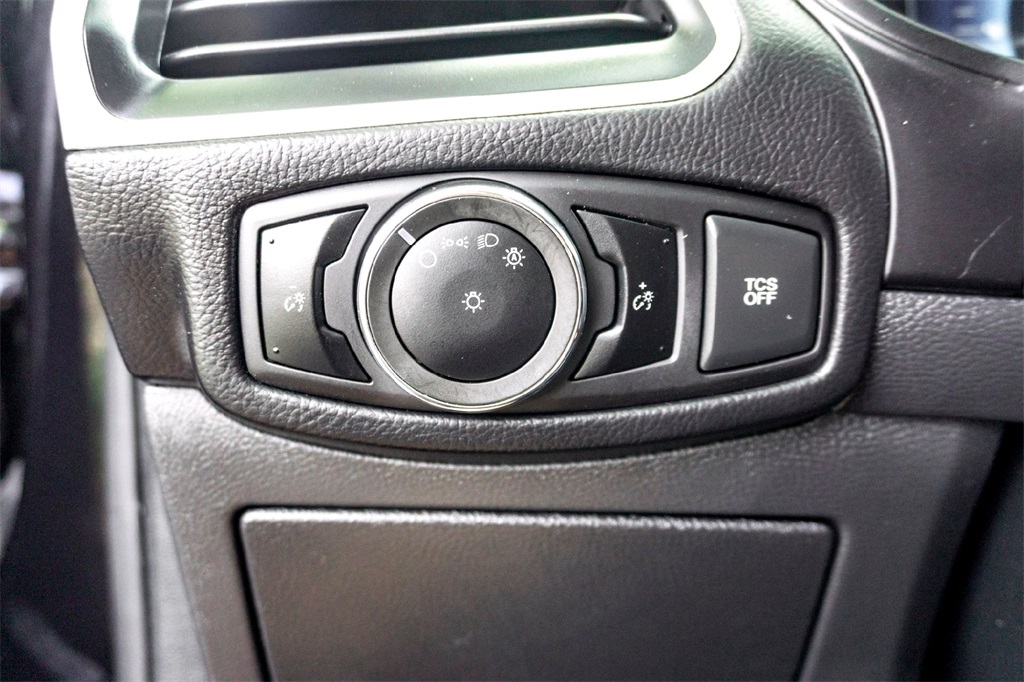 2024 Ford Edge SEL photo 13