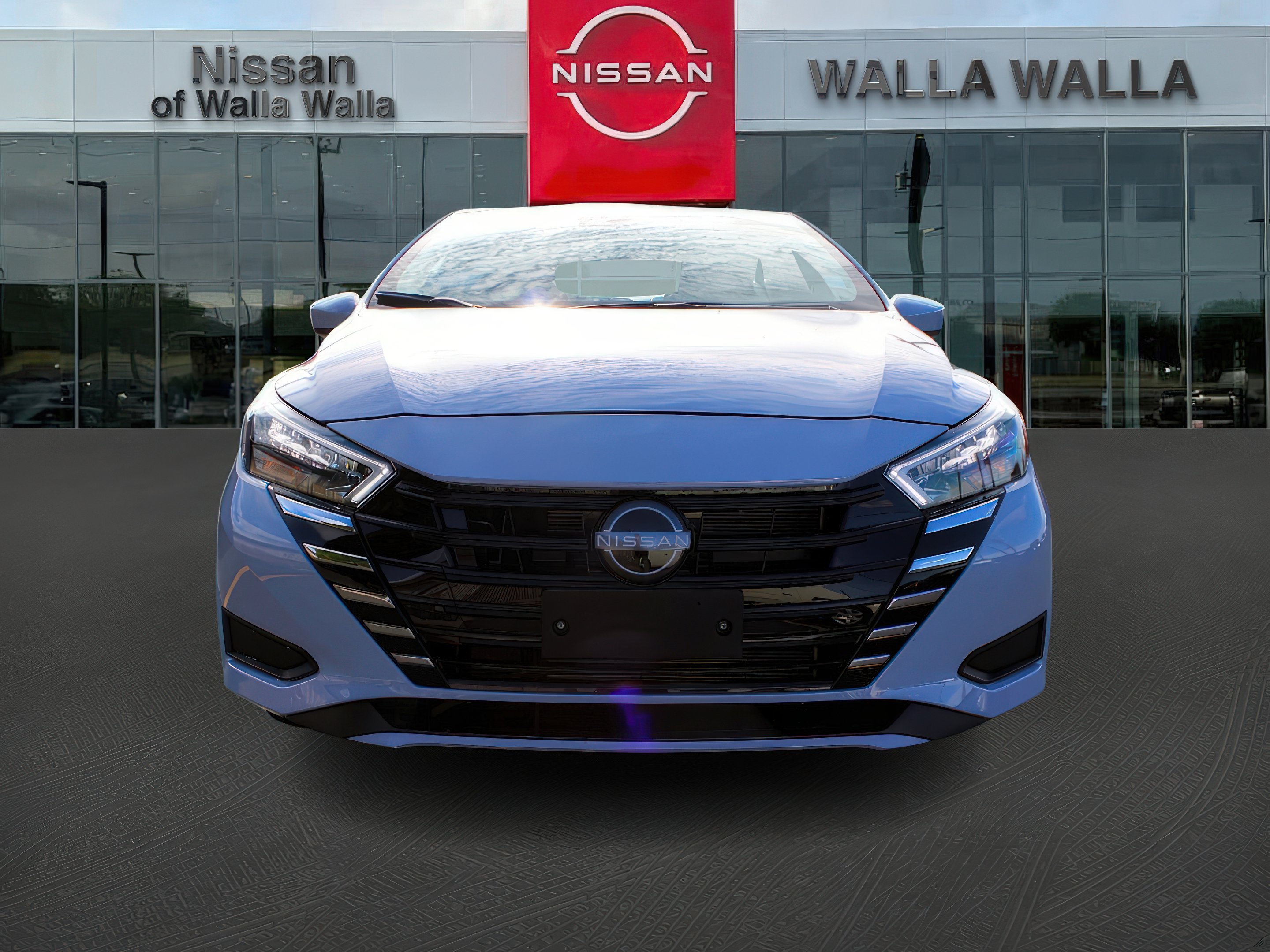 2025 Nissan Versa SV photo 2