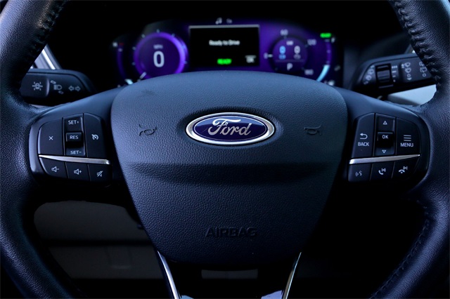 2020 Ford Escape SE Sport Hybrid photo 11