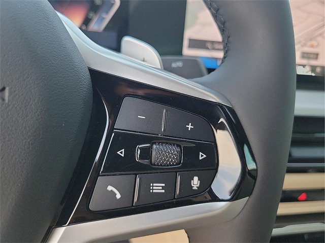 2025 Bmw 330i photo 25
