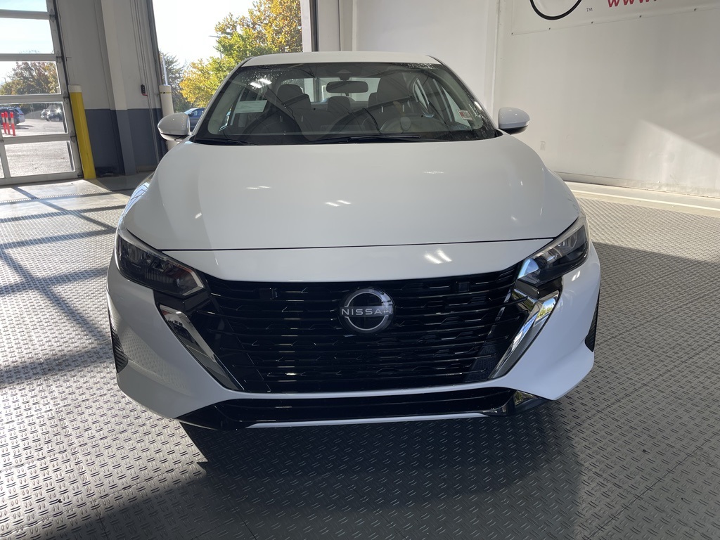 2025 Nissan Sentra S photo 2