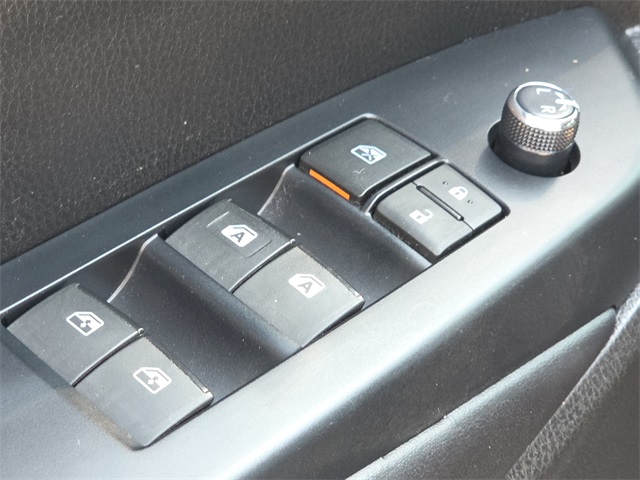 2019 Toyota Highlander SE photo 16