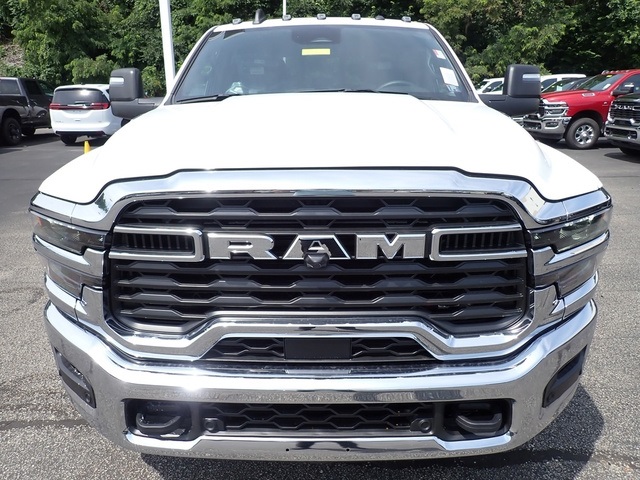 2025 Ram 2500 Tradesman photo 9