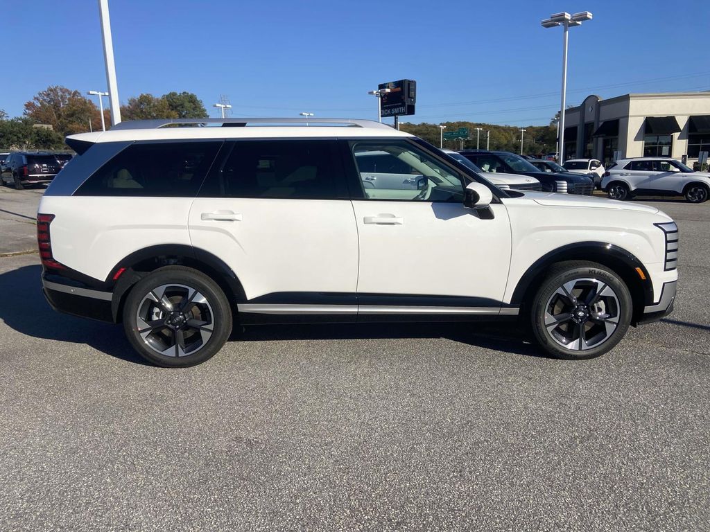 2026 Hyundai Palisade Limited photo 4