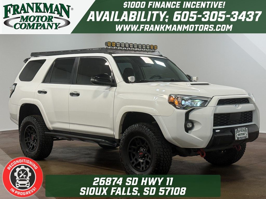 2021 Toyota 4Runner Venture's photo