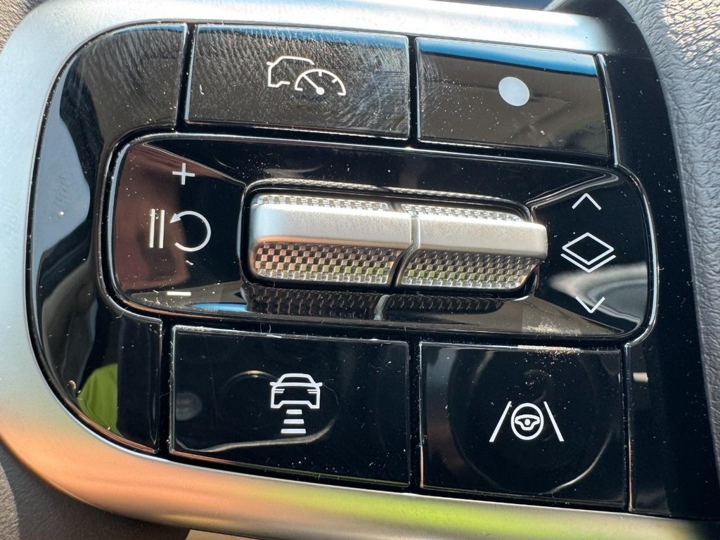 2026 Genesis GV70 2.5T Select photo 9