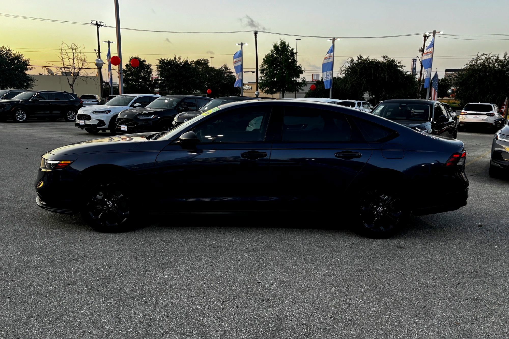 2025 Honda Accord SE photo 3