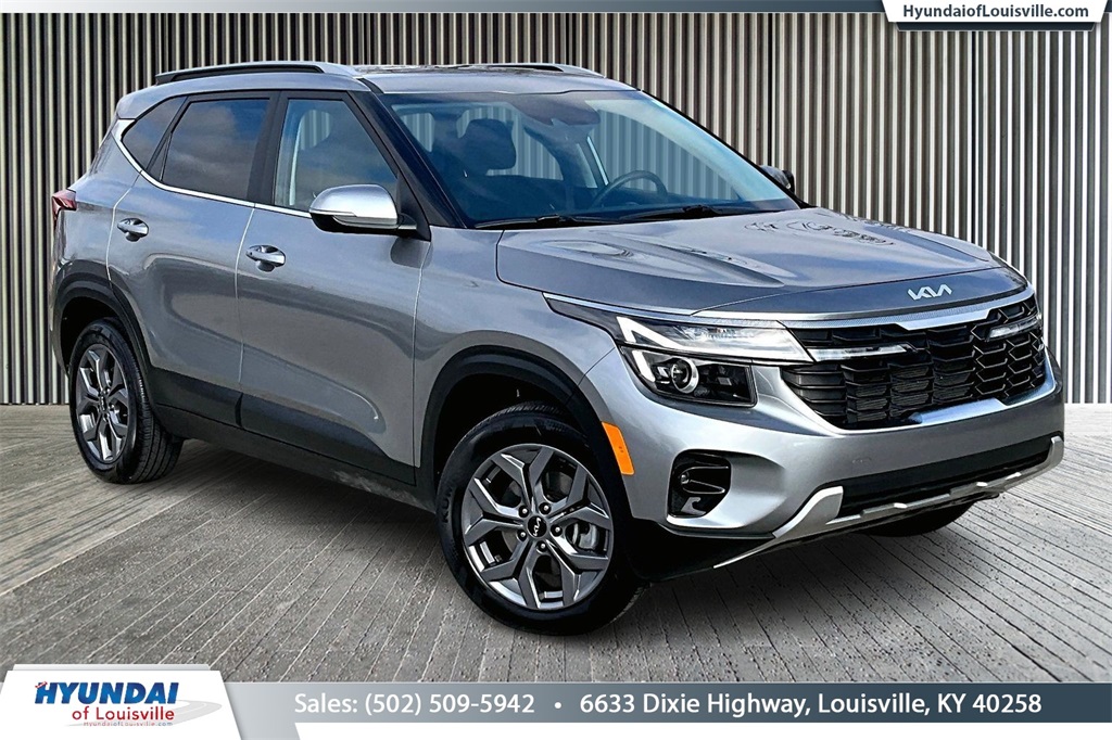 2024 Kia Seltos S's photo