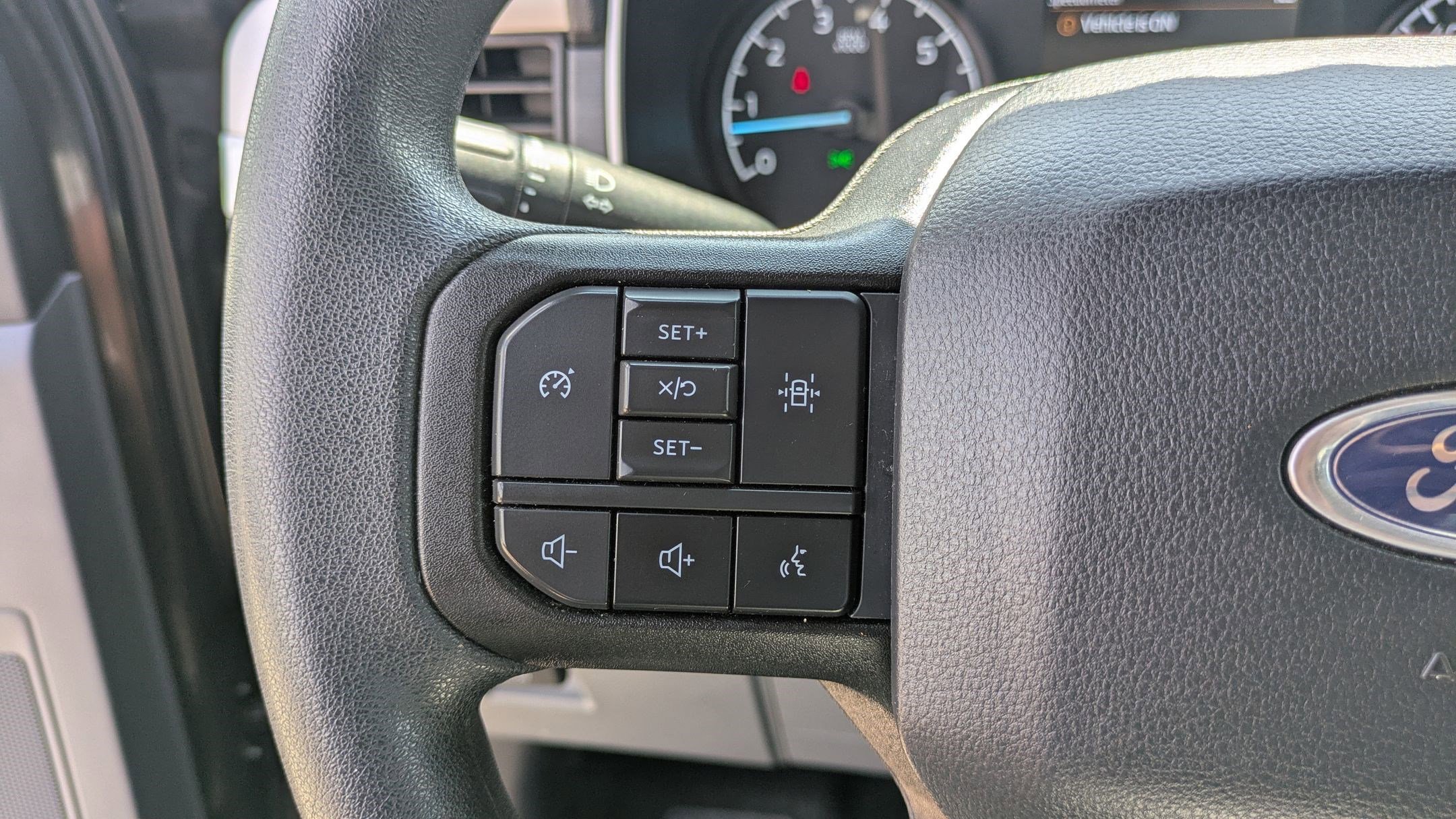 2023 Ford F-150 XLT photo 15