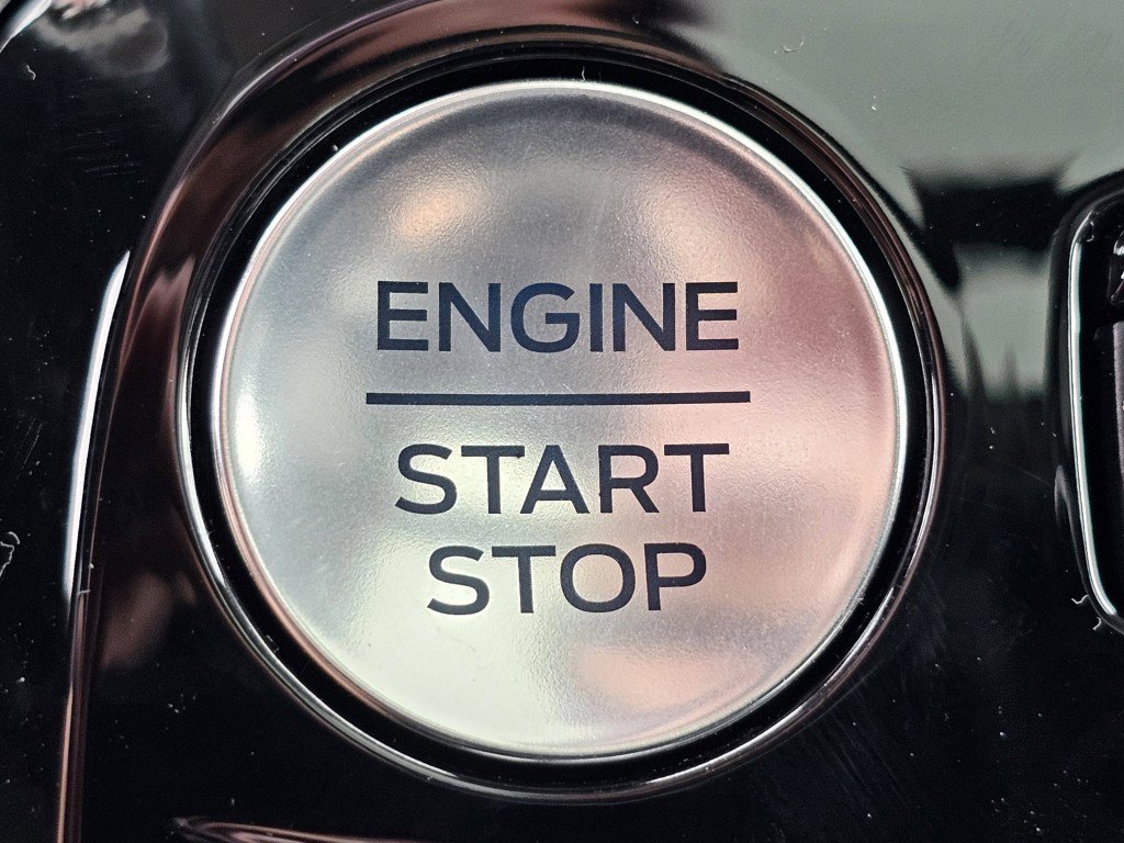 2025 Ford Escape Plug-In Hybrid Base photo 4